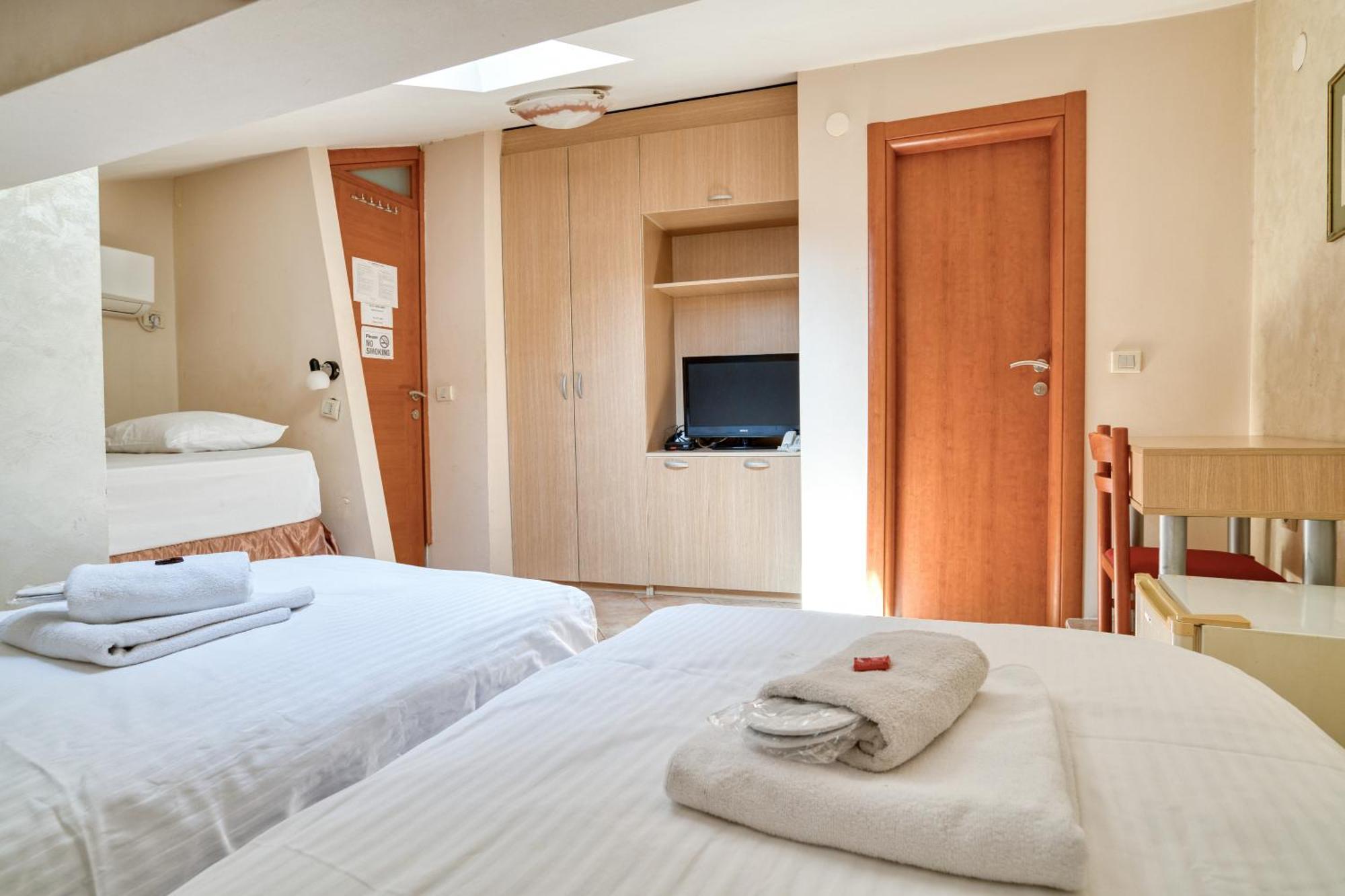Hotel Rendez Vous Kotor Ngoại thất bức ảnh