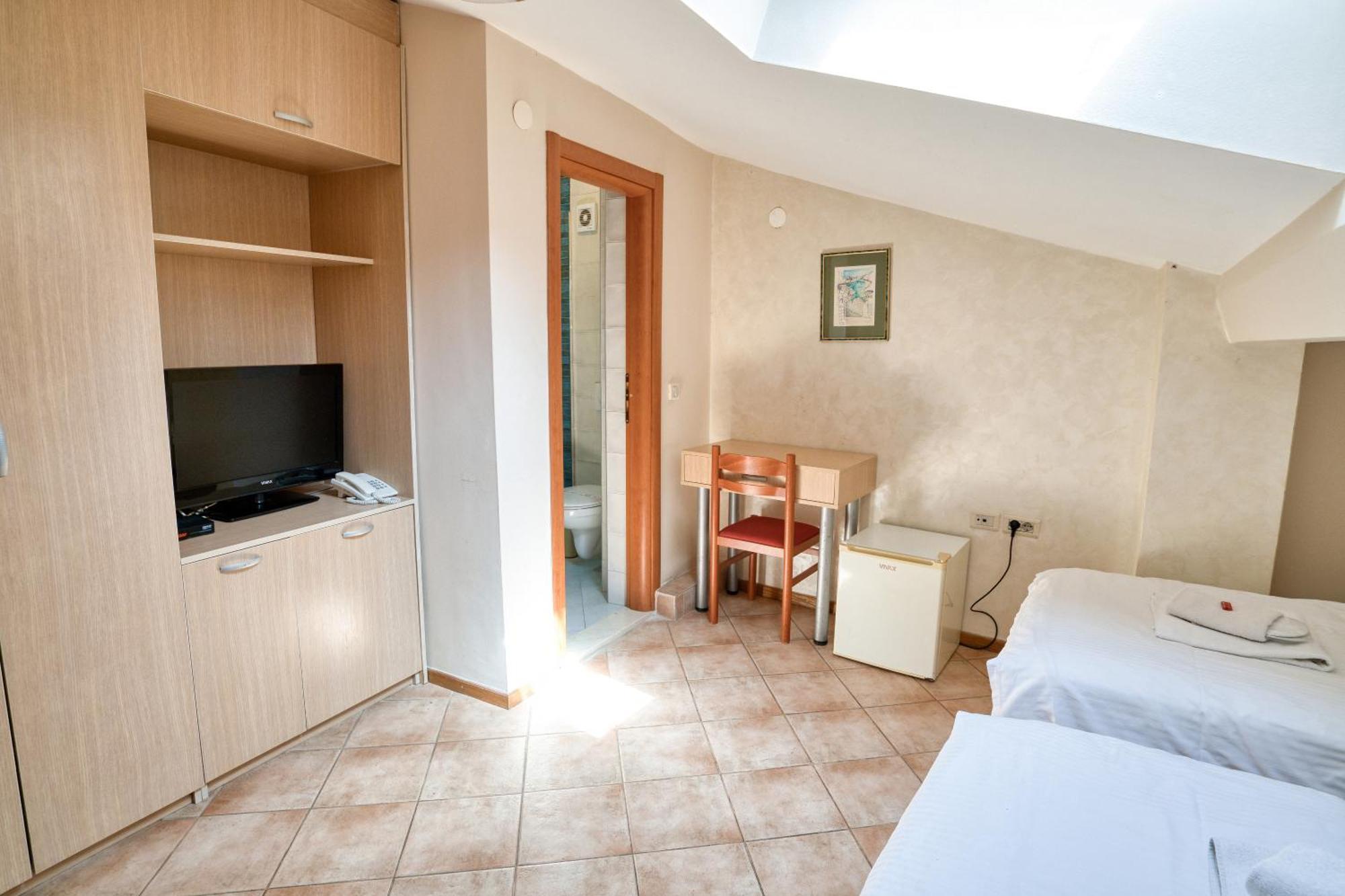 Hotel Rendez Vous Kotor Ngoại thất bức ảnh