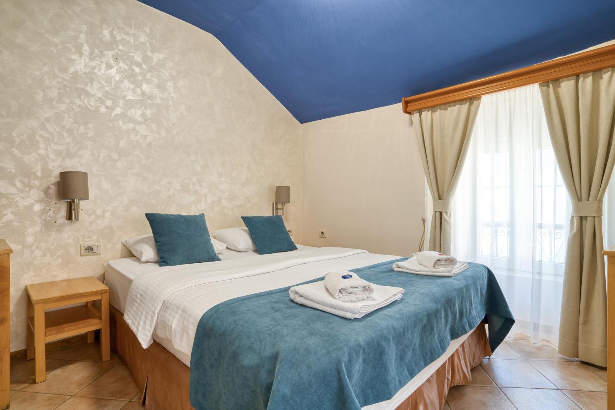 Hotel Rendez Vous Kotor Ngoại thất bức ảnh