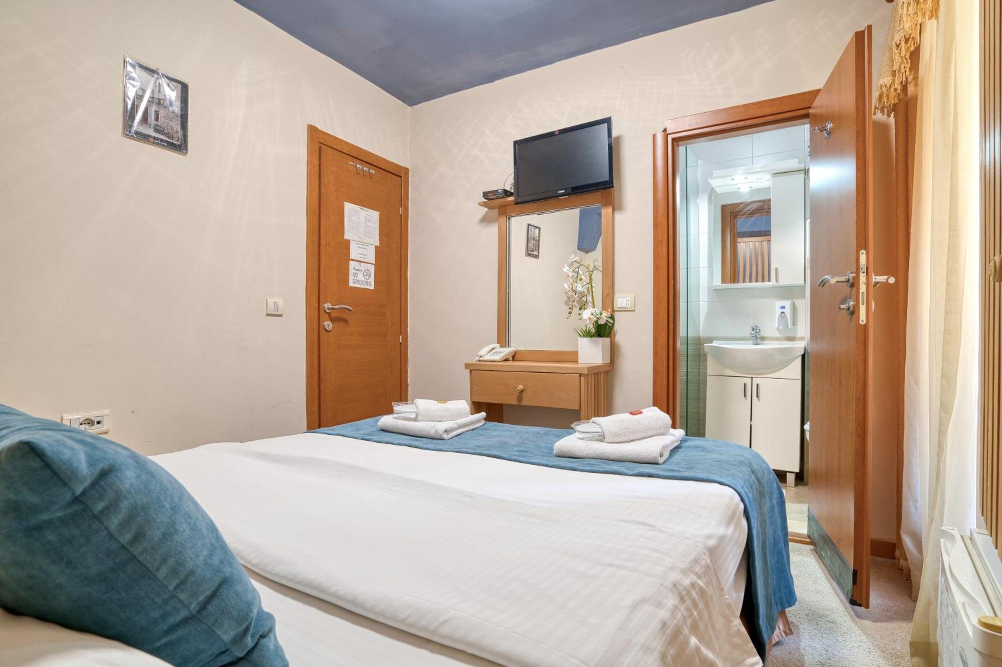 Hotel Rendez Vous Kotor Ngoại thất bức ảnh