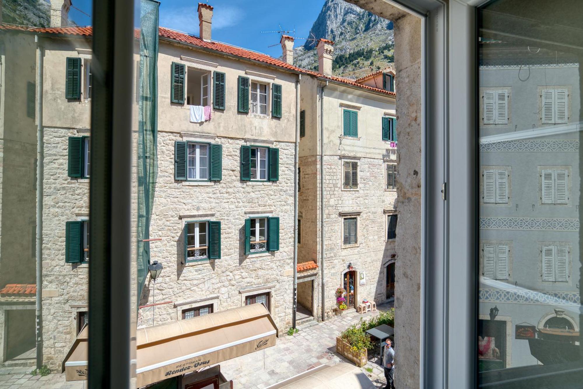 Hotel Rendez Vous Kotor Ngoại thất bức ảnh