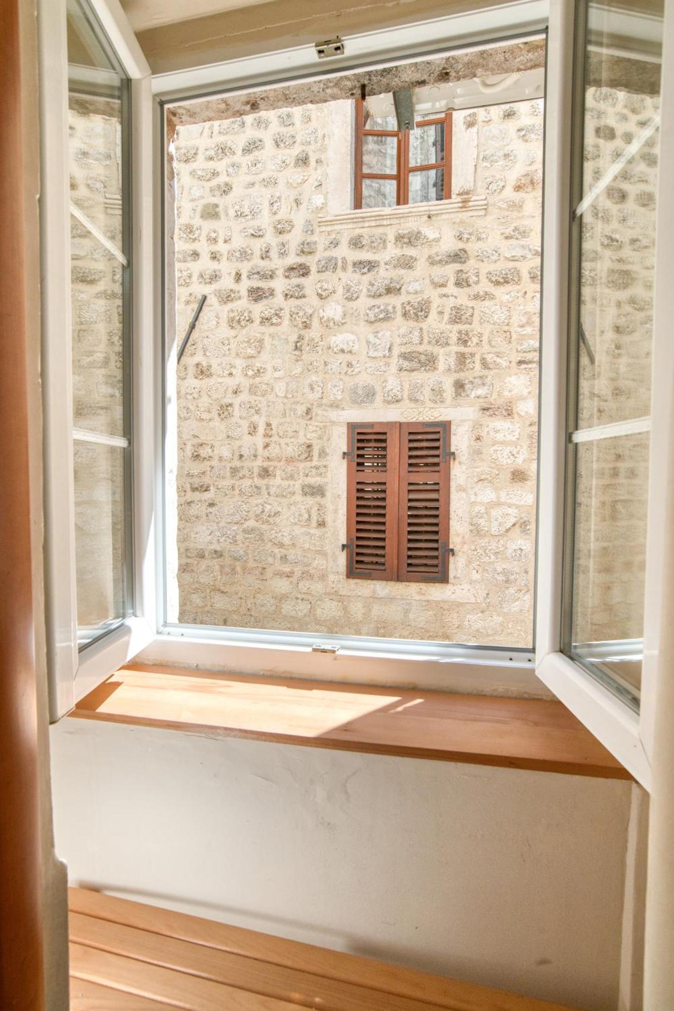 Hotel Rendez Vous Kotor Ngoại thất bức ảnh