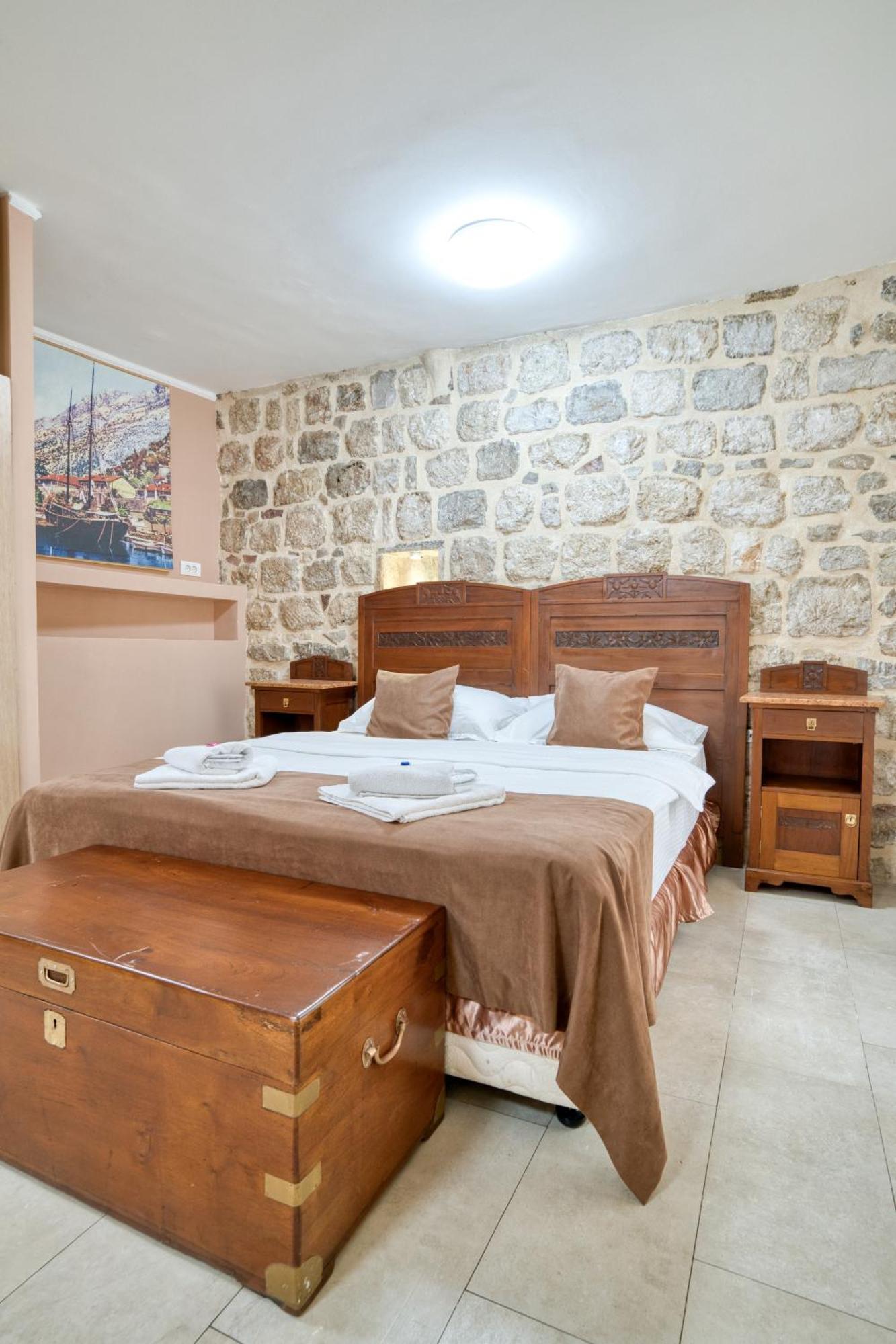 Hotel Rendez Vous Kotor Ngoại thất bức ảnh